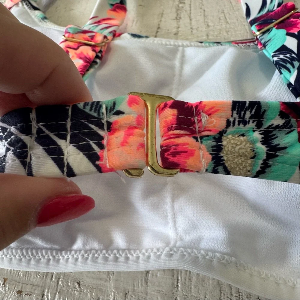 NWT‎ SO Tropical Bandeau Flounce Bikini Top Padded Push Up Size Small